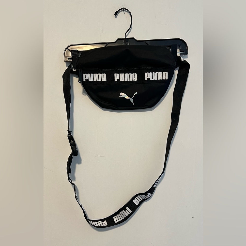 Puma Black Fanny Pack RR5
